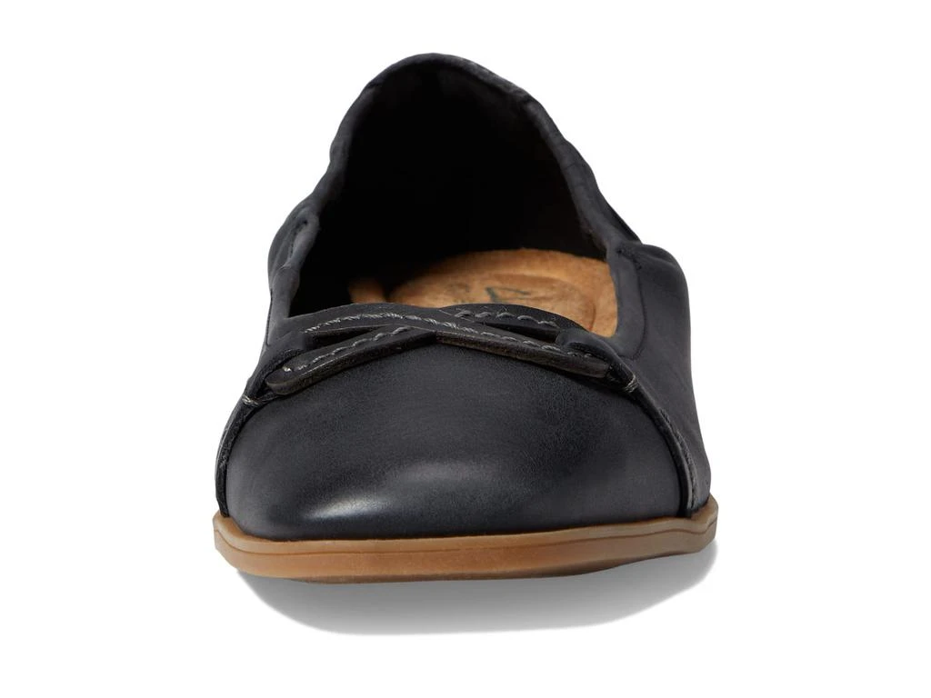 Clarks Lyrical Rhyme 6