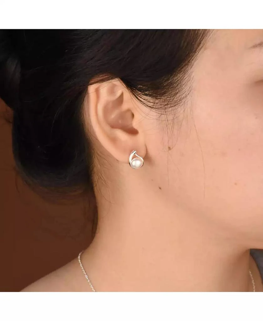 Bling Jewelry Timeless Elegance Pearl Pendant Necklace 
Stud Earrings Set in Sterling Silver 3