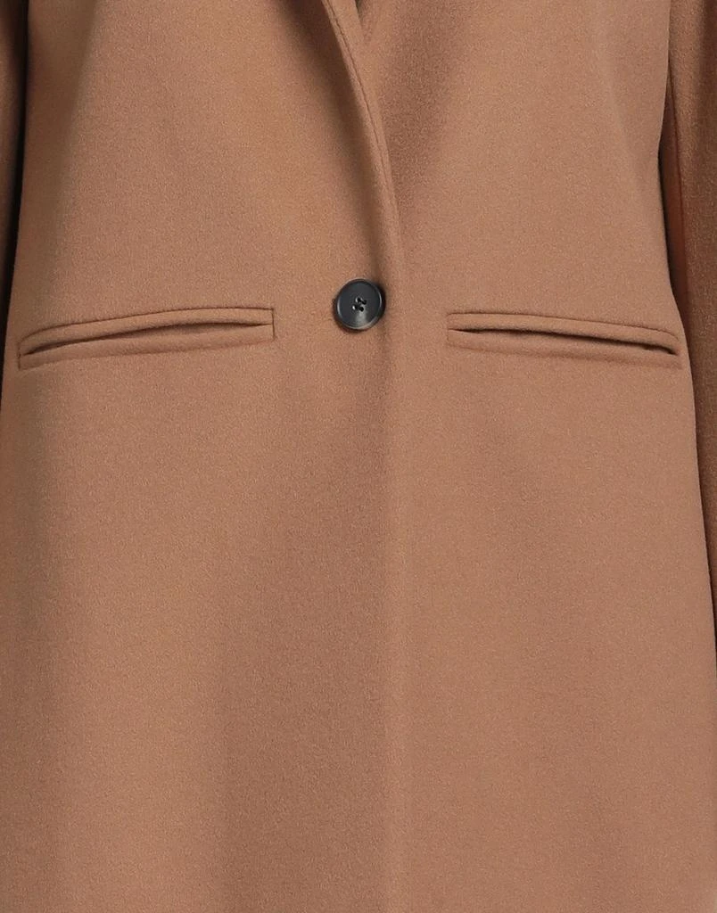 ANNIE P. Coat 4
