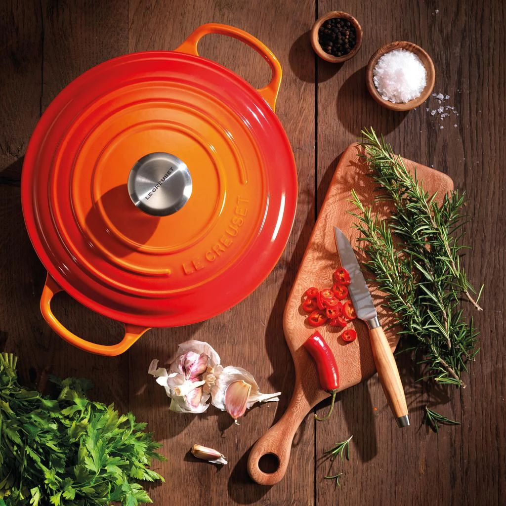 Le Creuset Signature Cast Iron Round Casserole - 28cm - Bamboo Green 4