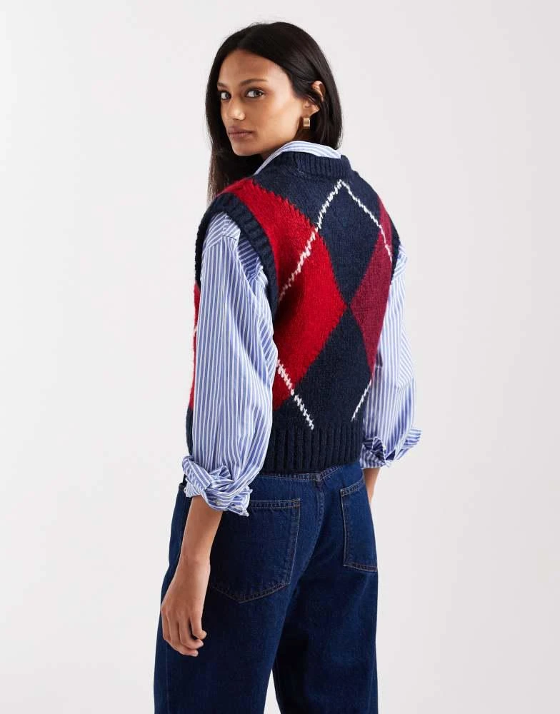 Tommy Jeans Tommy Jeans argyle sweater vest in burgundy and navy 4