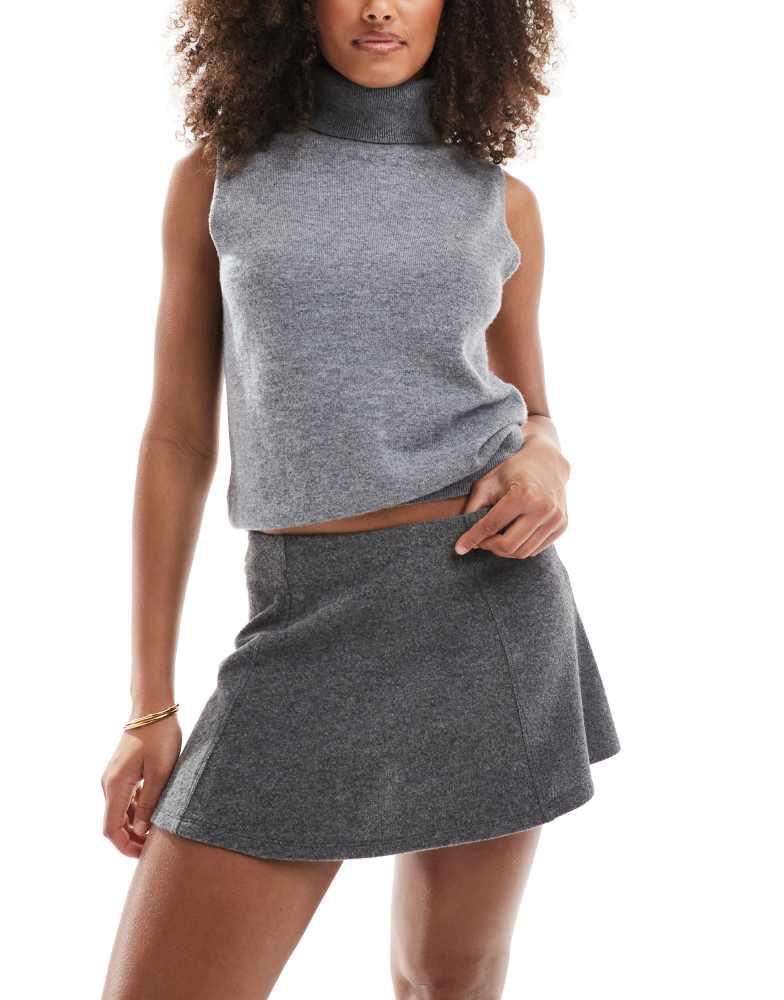 Bershka Bershka soft knit flippy skirt in grey marl