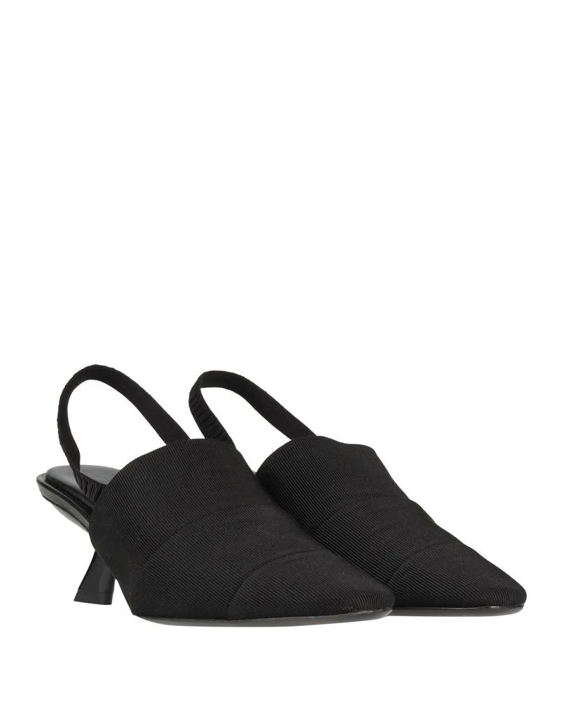 Salvatore Ferragamo Pump 2