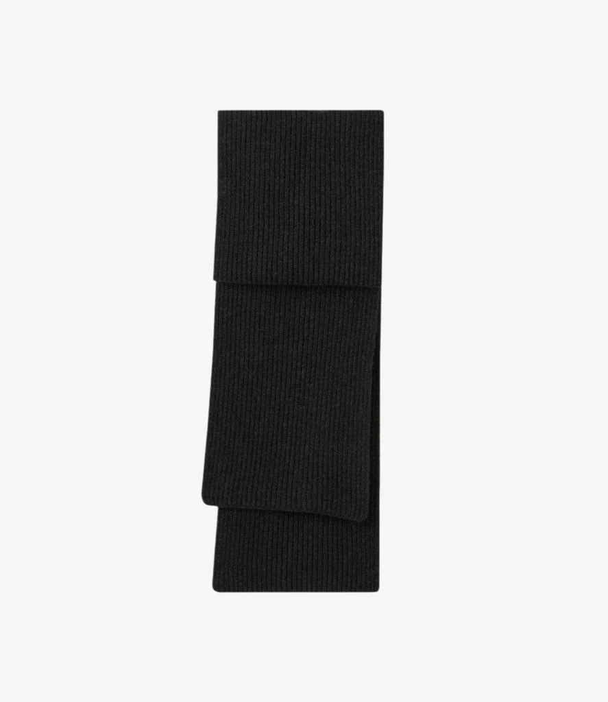 A.P.C. Camille scarf 3