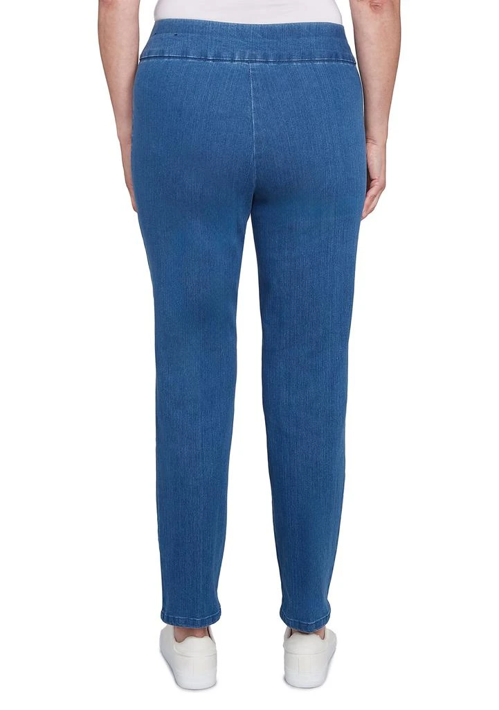 Alfred Dunner Women
s Stretch Denim Pants - Short Length 2