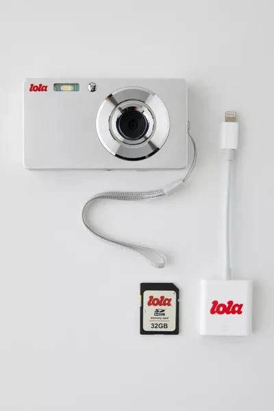 Lola Lola Essential Digital Camera Bundle 3