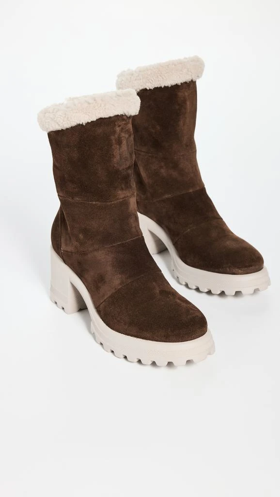 Voile Blanche Claire 01 Boots 4
