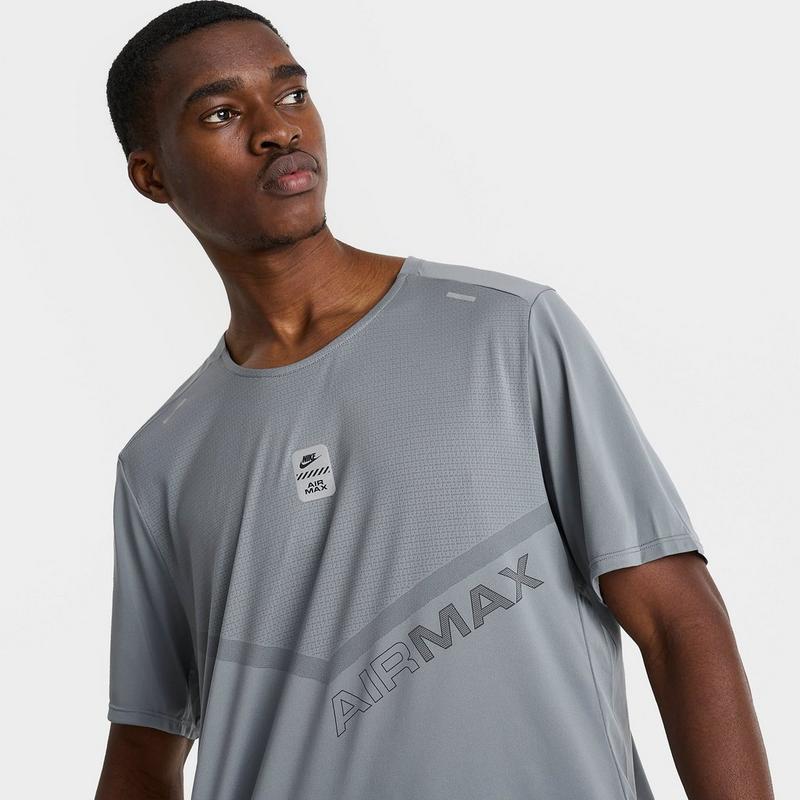 nike chevron t shirt