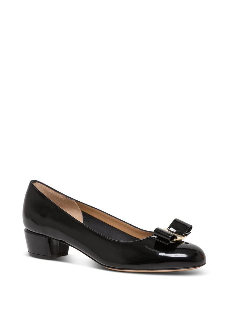 Salvatore Ferragamo Vara Pumps In Black Patent Leather With Bow 1