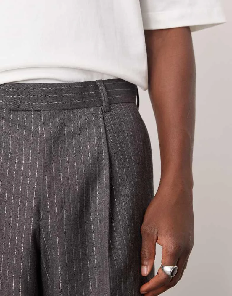 ASOS ASOS DESIGN smart wide leg metallic pinstripe trousers in grey 5