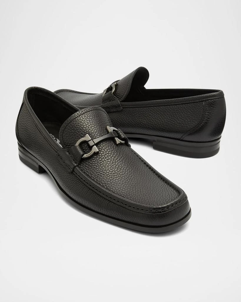Salvatore Ferragamo Men display picture 3