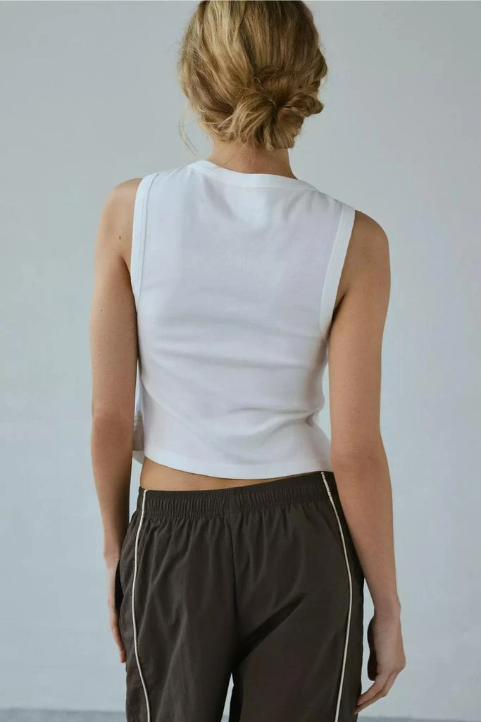 BDG BDG Gigi Knit Button-Down Tank Top 5