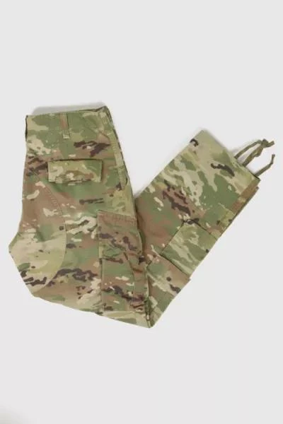 Urban Outfitters Vintage Camo Pants 03 3