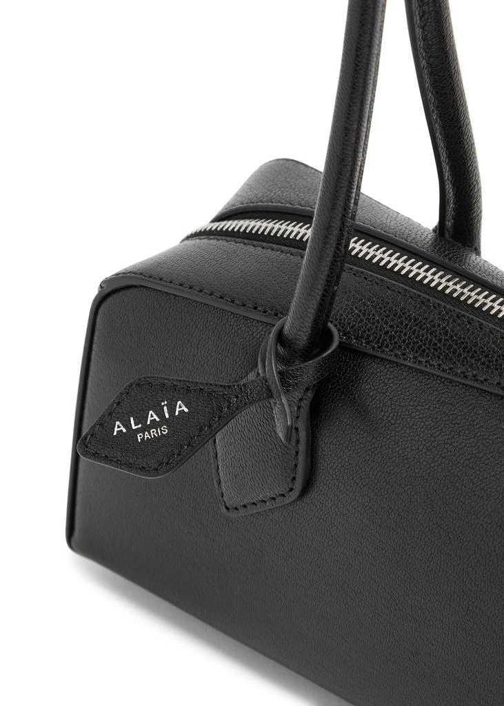 Alaïa Le Teckel medium grained leather shoulder bag 3