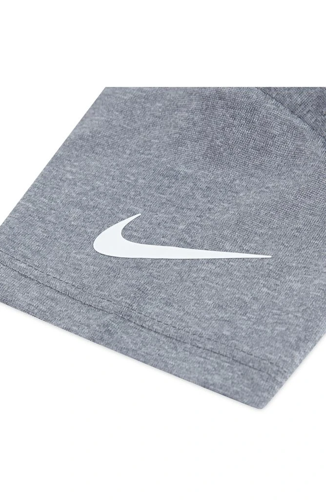 NIKE Dri-FIT Swoosh T-Shirt 
Shorts Set 5