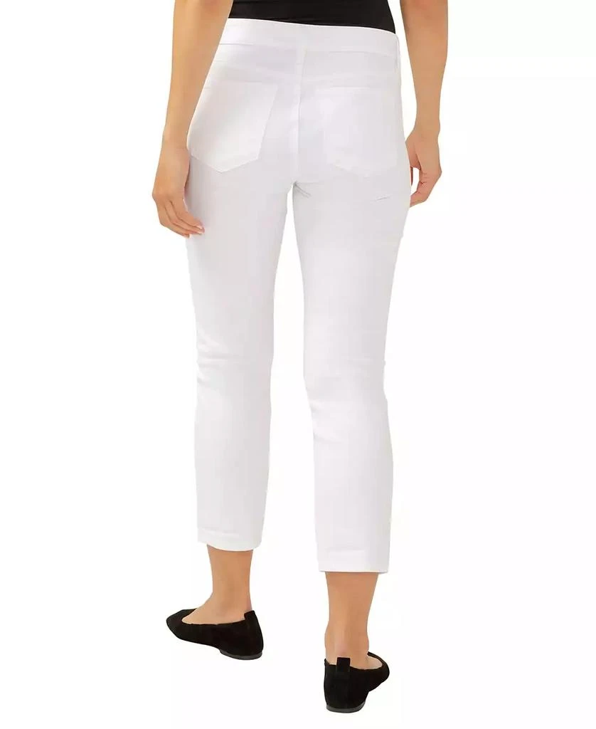 Silver Jeans Co. Women's Elyse Mid Rise Comfort Fit Capri Jeans 2
