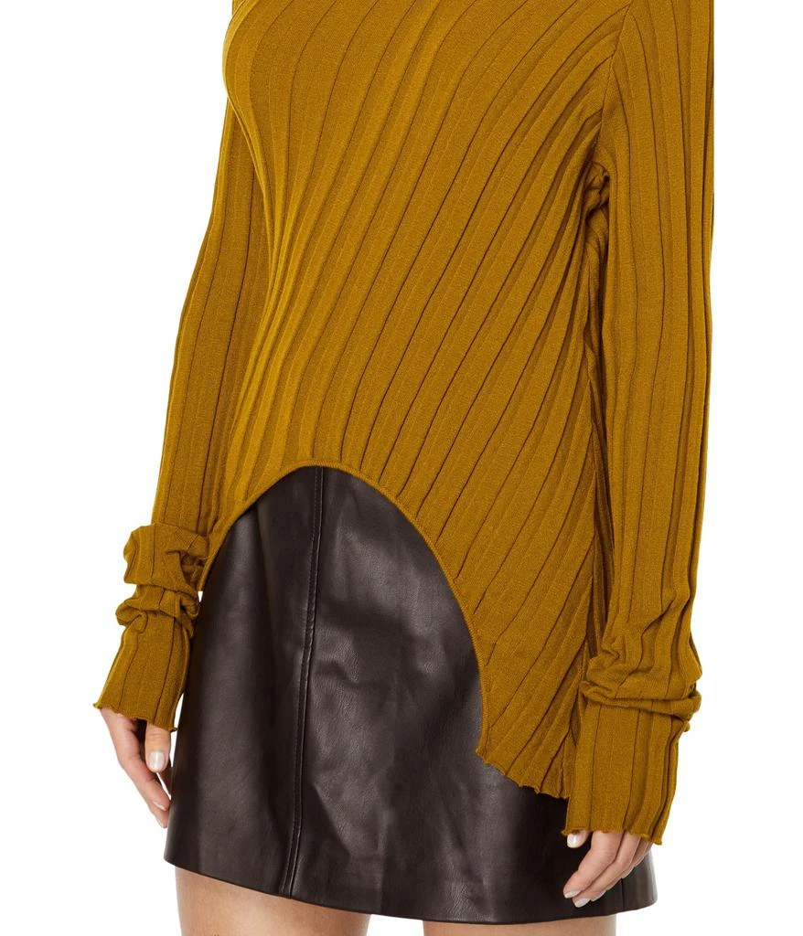 Boyarovskaya Knitted Spiral Top 3