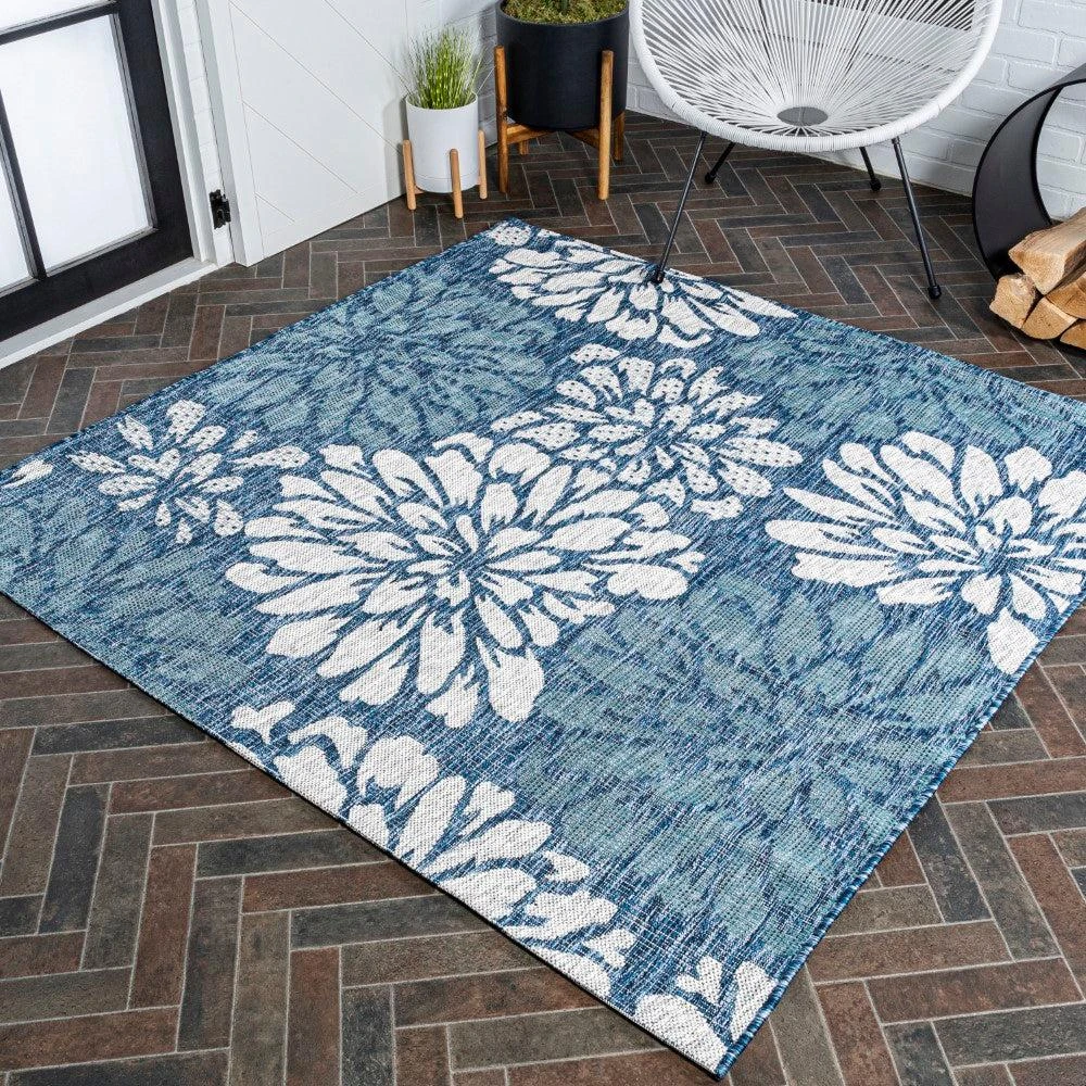 JONATHAN Y Zinnia Modern Floral Textured Weave Indoor/Outdoor Area Rug 1