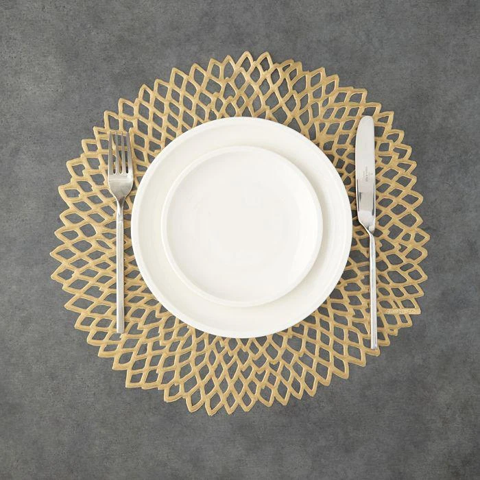 Chilewich Dahlia Pressed Vinyl Round Placemat 5