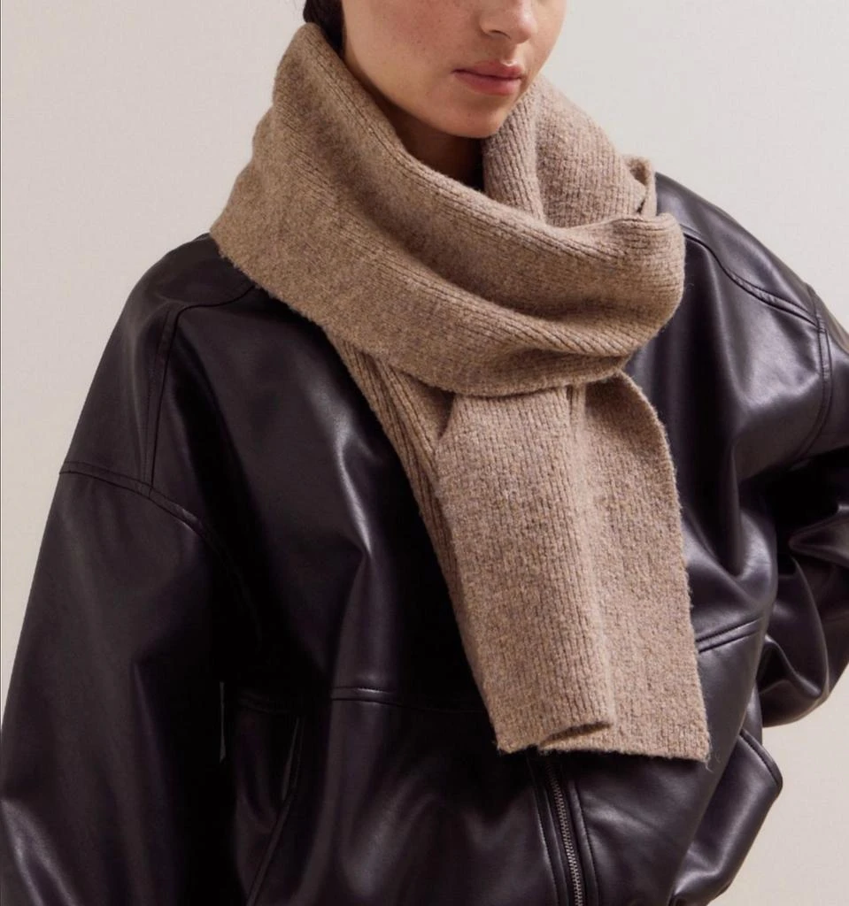 Gabriel + Simone Gabriel + Simone - Women
s Skinny Rib Scarf