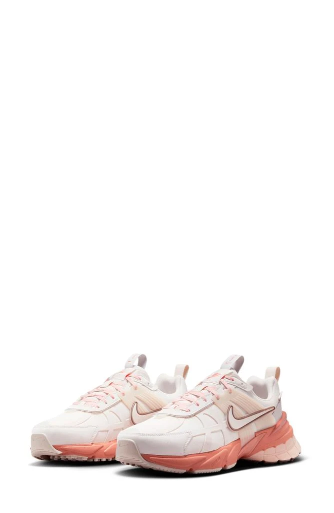 NIKE V2K Run Gore-Tex® Waterproof Sneaker 1