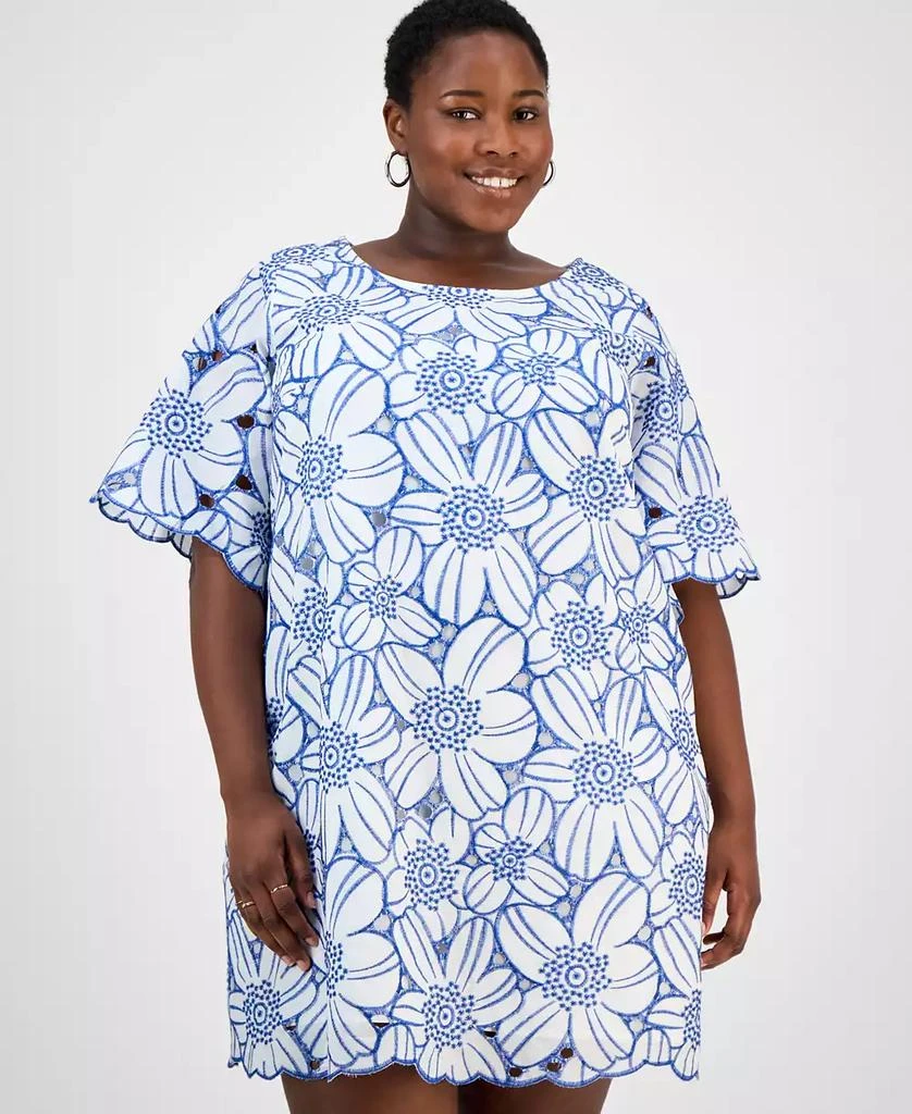 Sandra Darren Plus Size Embroidered Floral Shift Dress 2