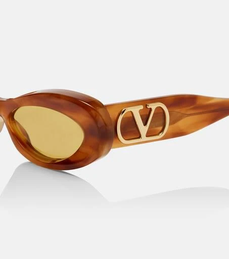 Valentino VLogo oval sunglasses 2