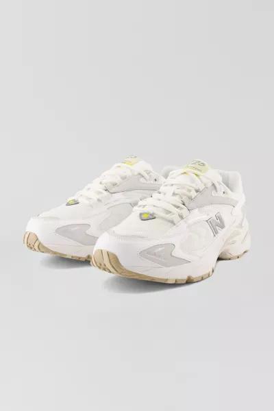 New Balance New Balance 725v1 Sneaker