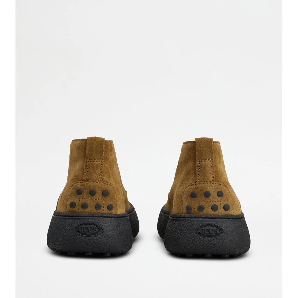 Tod's Tod's W. G. Heritage Desert Boots in Suede 3