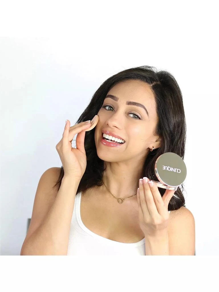 Clinique Stay-Matte Sheer Pressed Powder 2