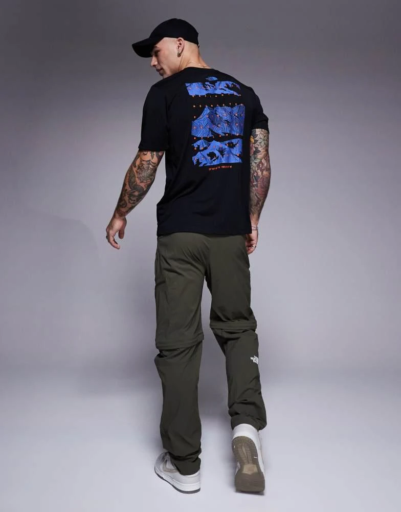 The North Face The North Face Foundation mountain backprint t-shirt in black 4