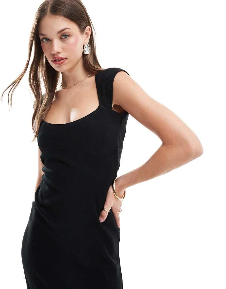 HOLLISTER Hollister low back dress with build in support in black 3