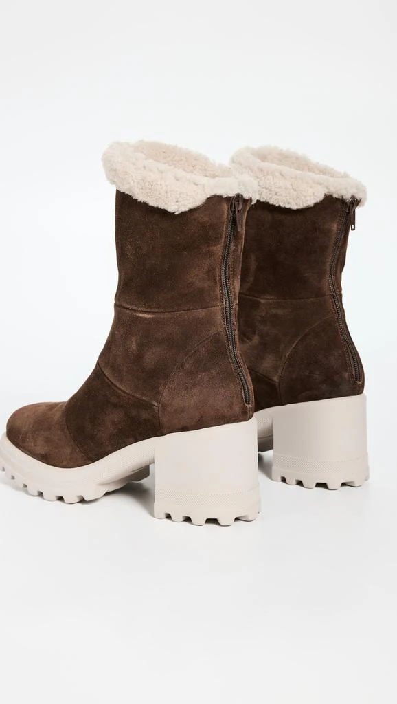 Voile Blanche Claire 01 Boots 3