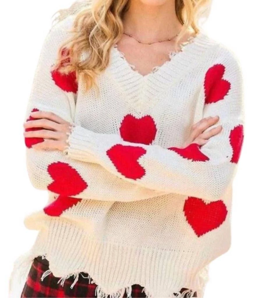 Main Strip Heart Distressed Sweater In Off White 1