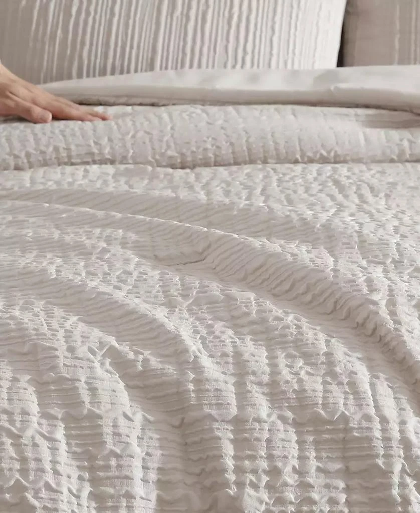 Kenneth Cole Serenity Wavy Lines Beige Embossed 2-Pc. Duvet Cover Set 7