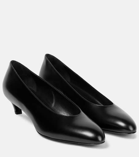 Shop Almond leather pumps on Sale at BeyondStyle – Get 21