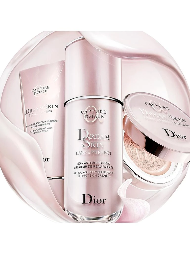 Dior Dreamskin Fresh
Perfect Cushion Broad Spectrum SPF 50 Refill 4