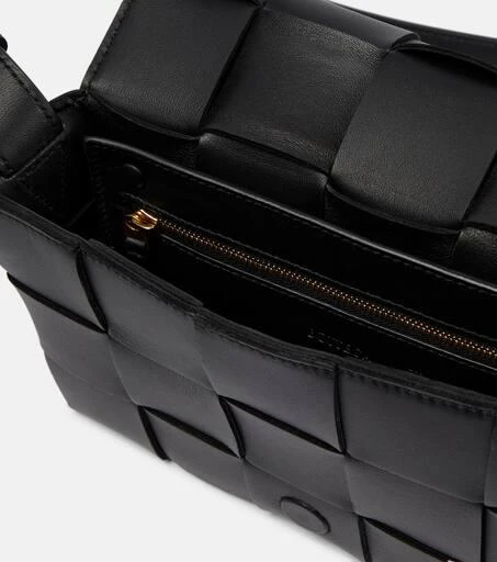 Bottega Veneta Cassette leather crossbody bag 3