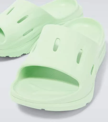 Hoka One One Ora Recovery 3 slides 3