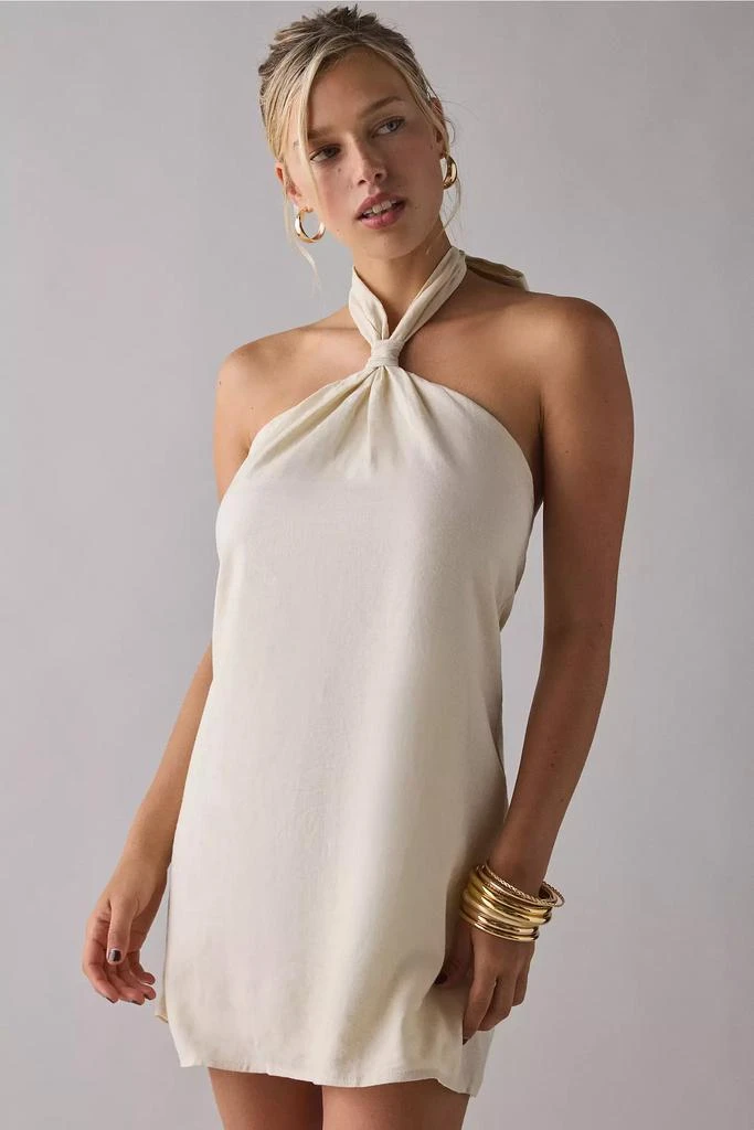 Shop ReMADE By UO Made In LA EcoVero Linen Knotted Halter Mini Dress on  Sale at BeyondStyle  Get 84% Off ReMADE By UO Made In LA EcoVero Linen  Knotted Halter Mini