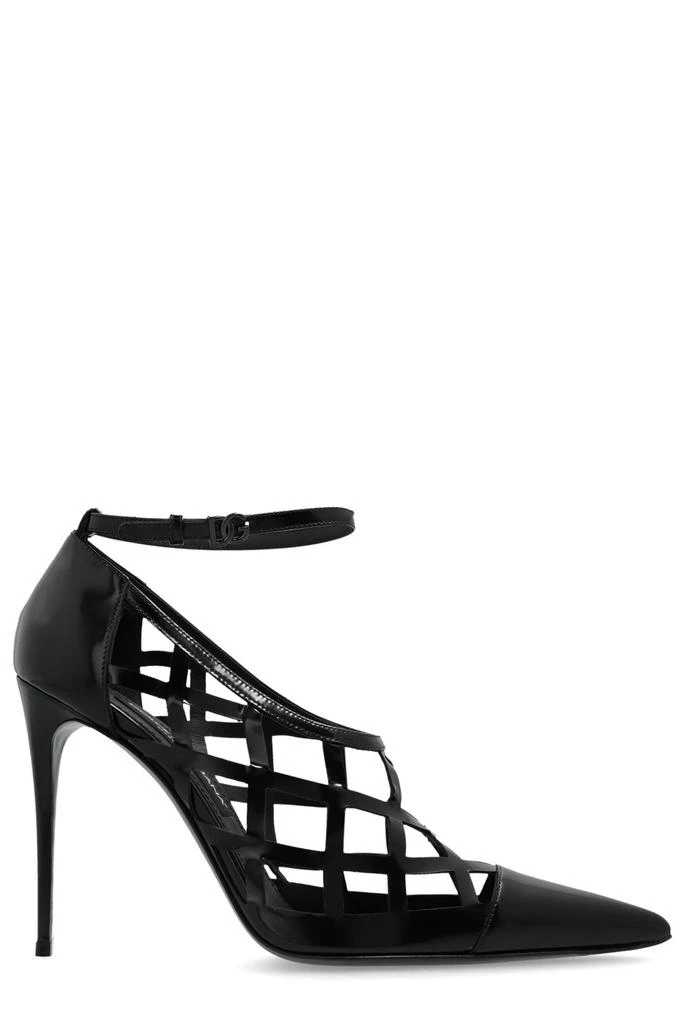 Dolce 
Gabbana Dolce 
Gabbana DG Logo Polished Pumps 1