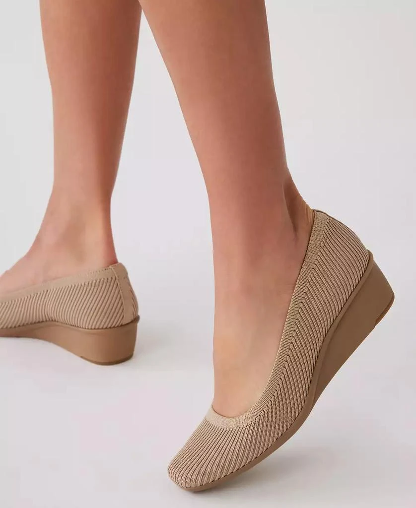 Anne Klein Women's Wisher Wedge Slip On Flats 13