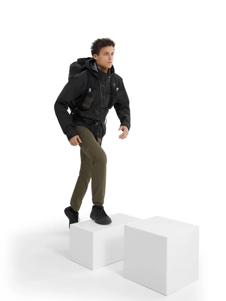 Arc'teryx Arc'teryx Beta AR Men’s Jacket | Waterproof, Windproof Gore-Tex Pro Shell Men’s Winter Jacket with Hood for All Round Use 5