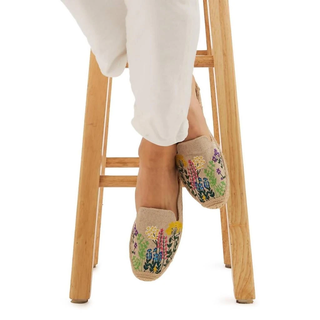 2 Chic Women's Embroidered Floral Espadrilles In Natural 4