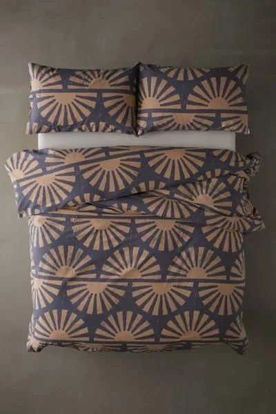 Urban Outfitters Sunrise Duvet Set 2