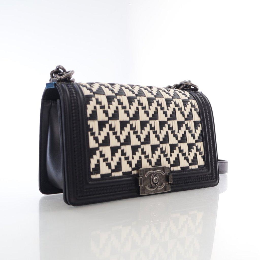 Chanel Boy Bag Old Medium Black/White Woven Calfskin