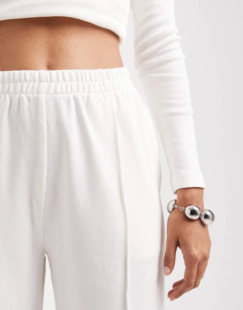 Brave Soul Brave Soul cotton rich straight leg jogger in cream 5