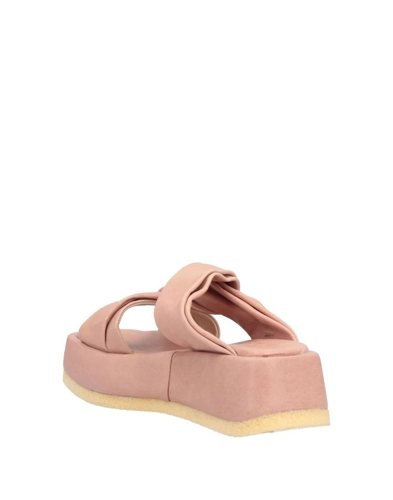 1725.A Sandals 3
