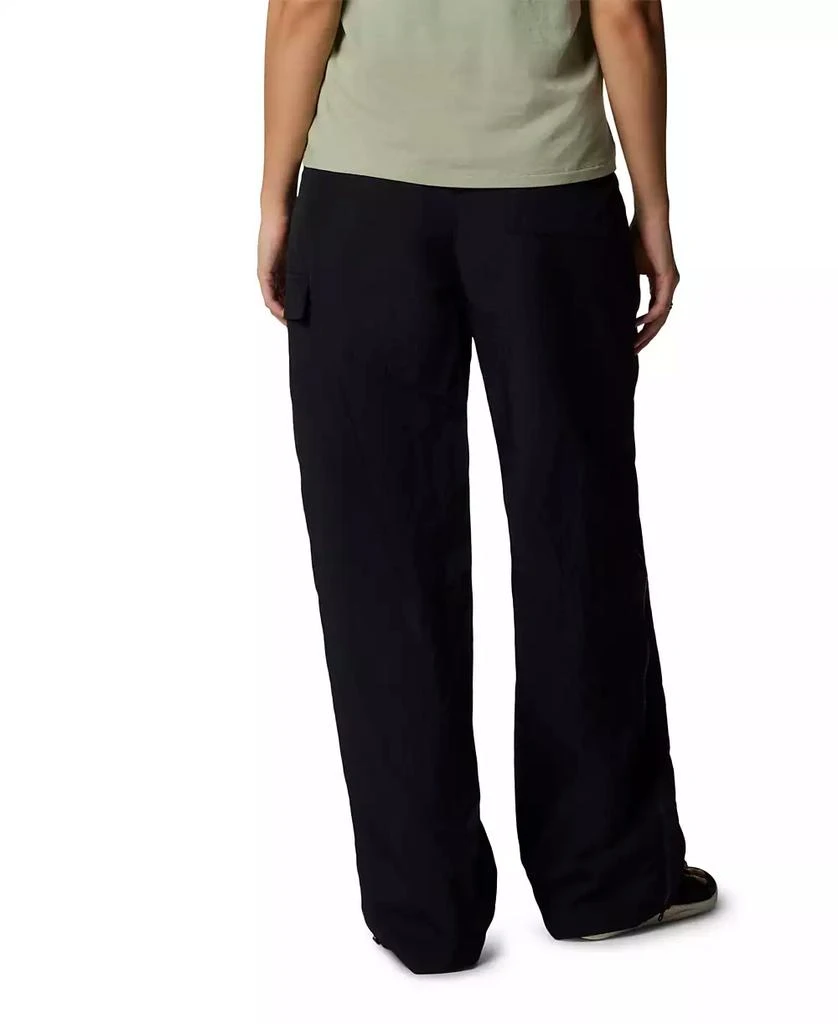 Columbia Women's Mid Rise Paracutie Vented  Pants 2