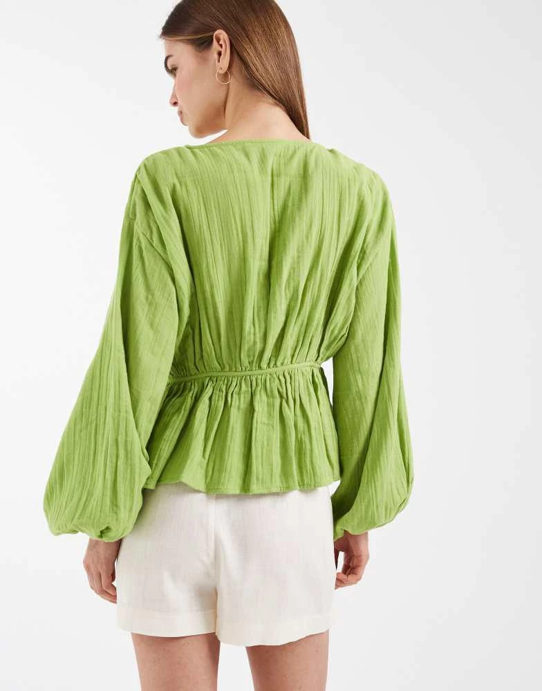 ASOS ASOS DESIGN long sleeve smock top with button front in green 3